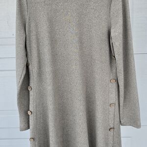 Size Large Classic Taupe Long Sleeve Button-Trim Dress
